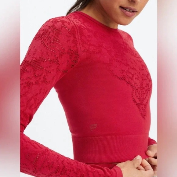 Fabletics Flora Seamless Set in Persimmon Red - Picture 7 of 8